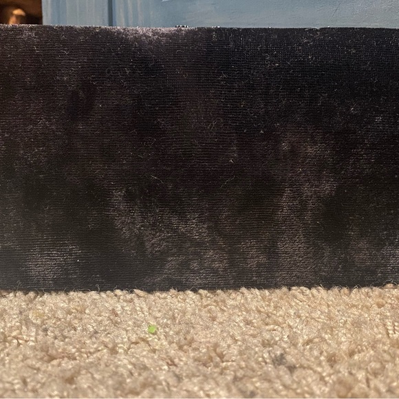 Vintage Velvet purse - Picture 2 of 6